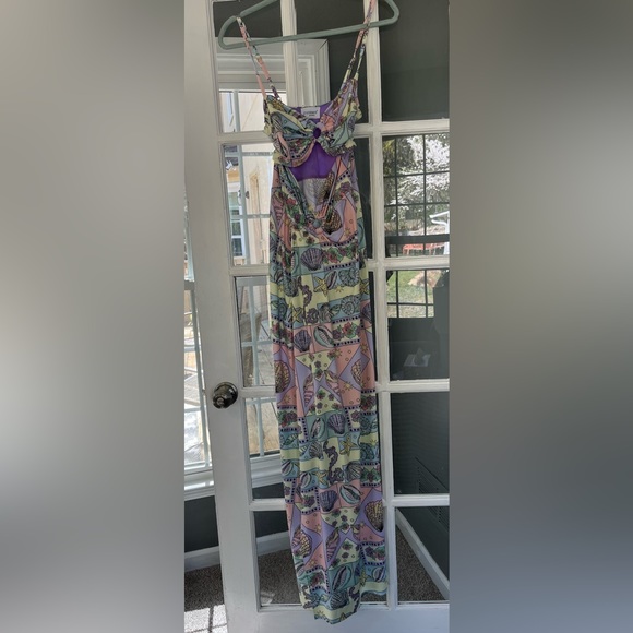 Zoe Cutout Dress - Picture 7 of 7